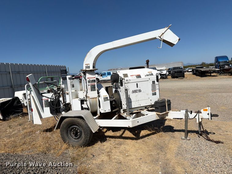 image for item YA4594 2008 Altec DC1217 wood chipper