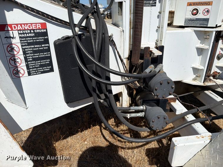 image for item YA4594 2008 Altec DC1217 wood chipper