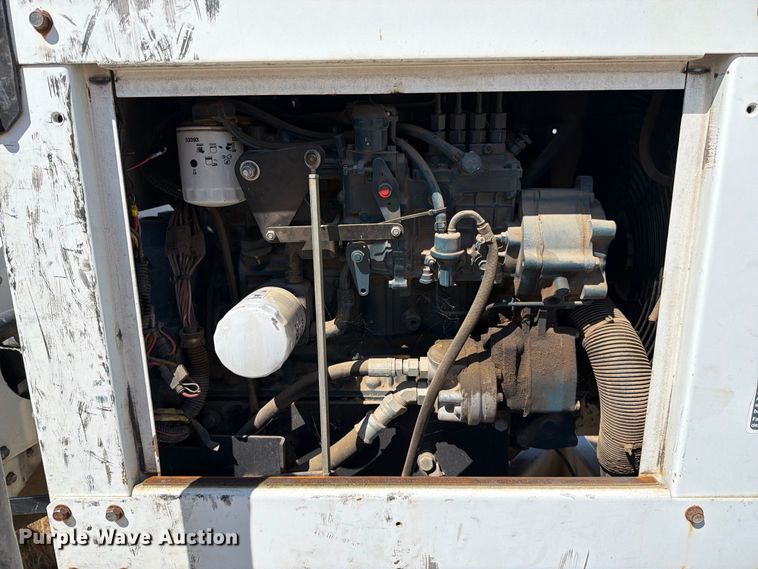 image for item YA4594 2008 Altec DC1217 wood chipper