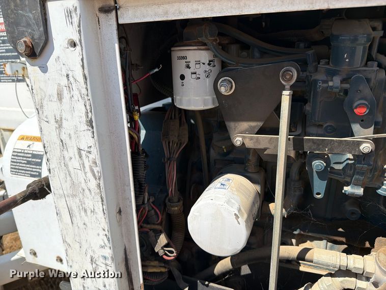 image for item YA4594 2008 Altec DC1217 wood chipper
