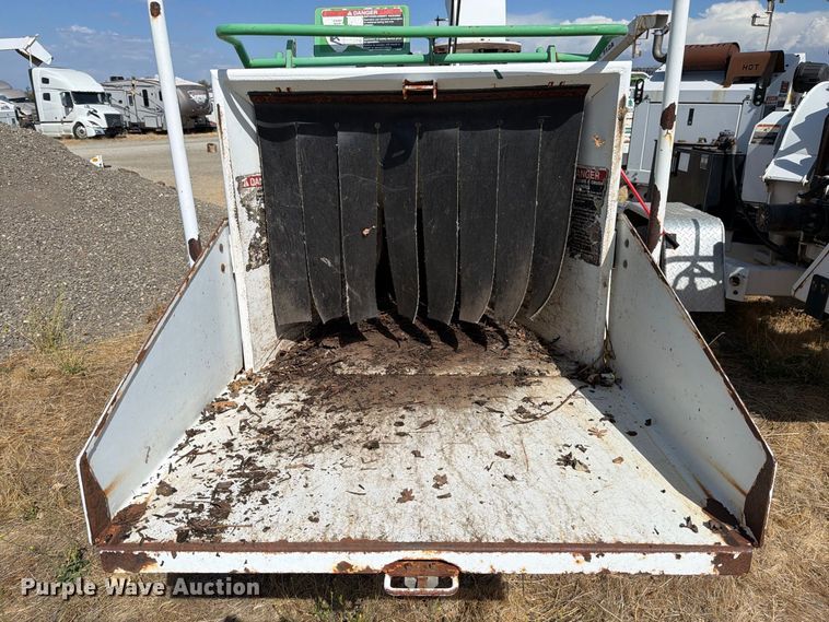 image for item YA4596 2009 Altec DC-912A wood chipper