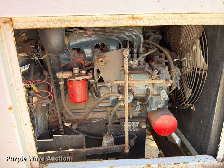 image for item YA4596 2009 Altec DC-912A wood chipper