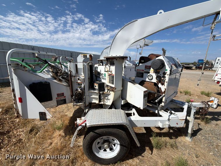 image for item YA4597 2011 Altec DC912A wood chipper