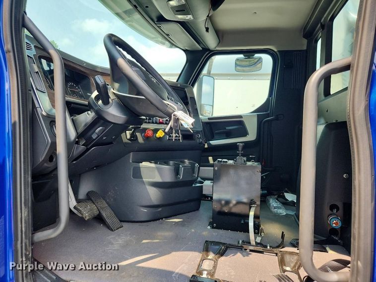 image for item YA4627 2026 Western Star 49X dump truck