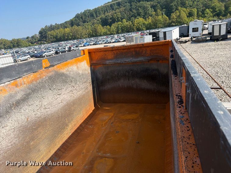 image for item YA4708 2020 Kenworth T880 dump truck