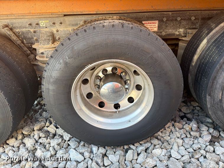 image for item YA4708 2020 Kenworth T880 dump truck