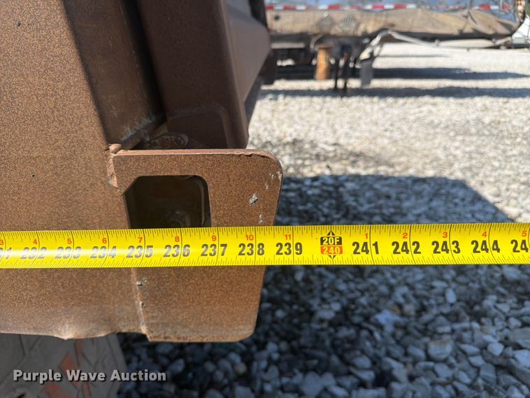 image for item YA4710 2016 Kenworth T800 dump truck