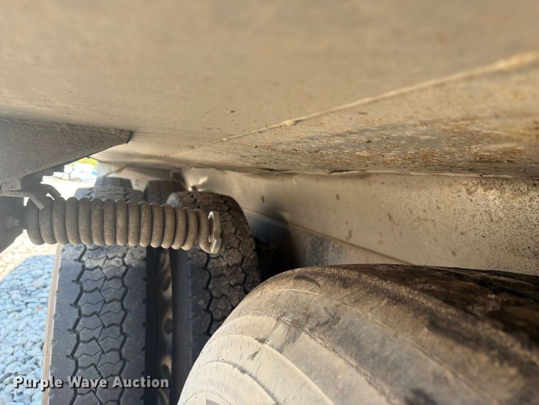 image for item YA4710 2016 Kenworth T800 dump truck