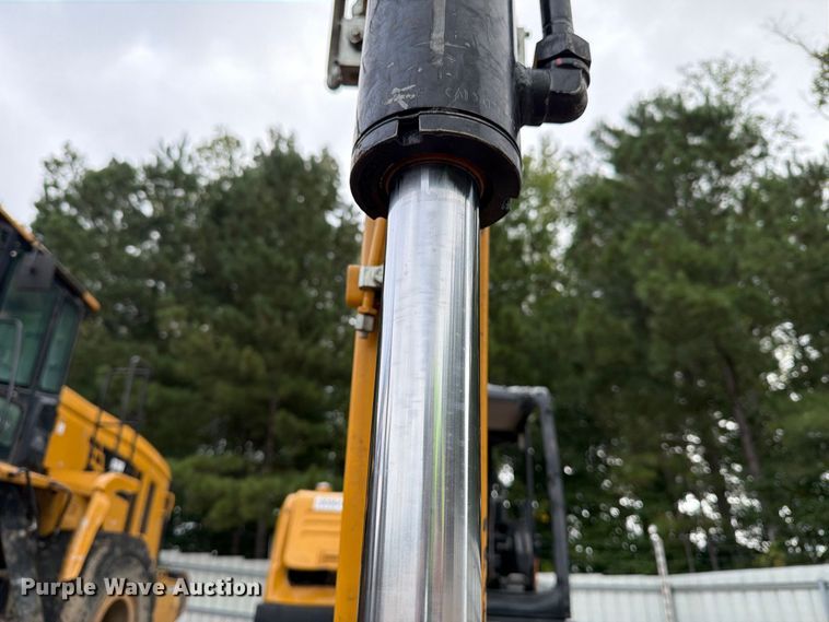image for item YA4722 2022 Sany SY60C mini excavator