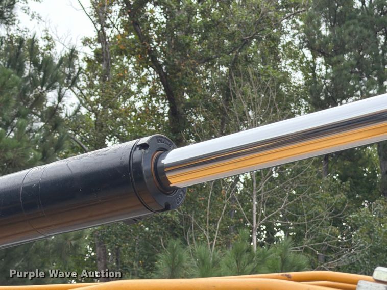 image for item YA4722 2022 Sany SY60C mini excavator