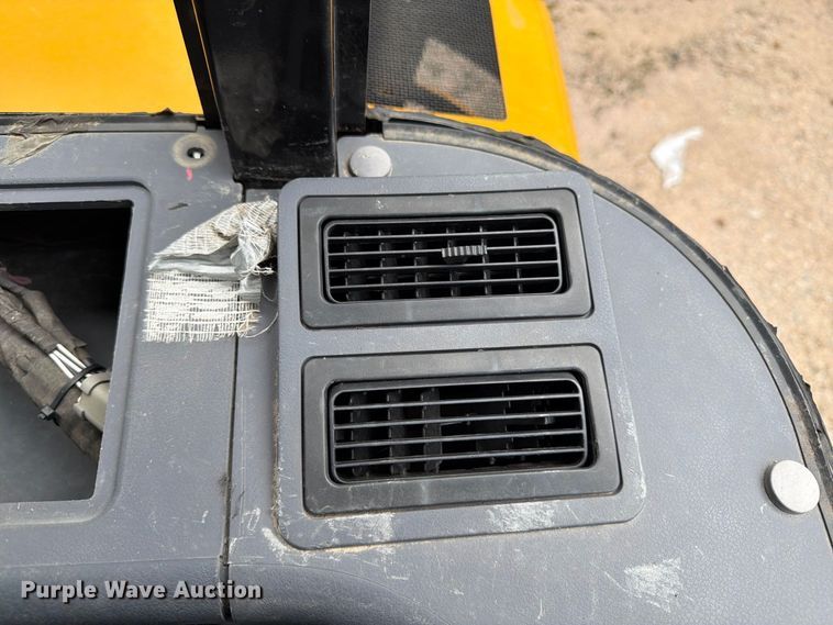image for item YA4722 2022 Sany SY60C mini excavator