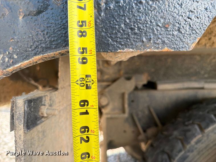 image for item YA4723 2006 Volvo VHD dump truck