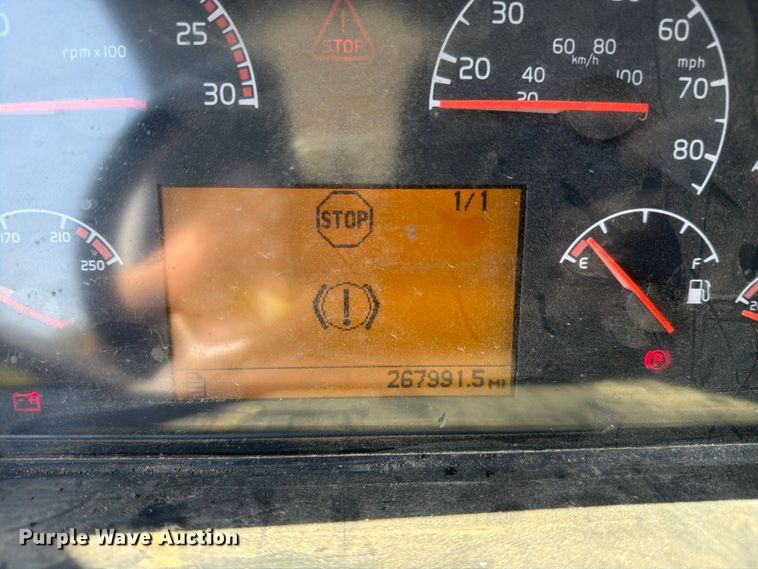 image for item YA4723 2006 Volvo VHD dump truck