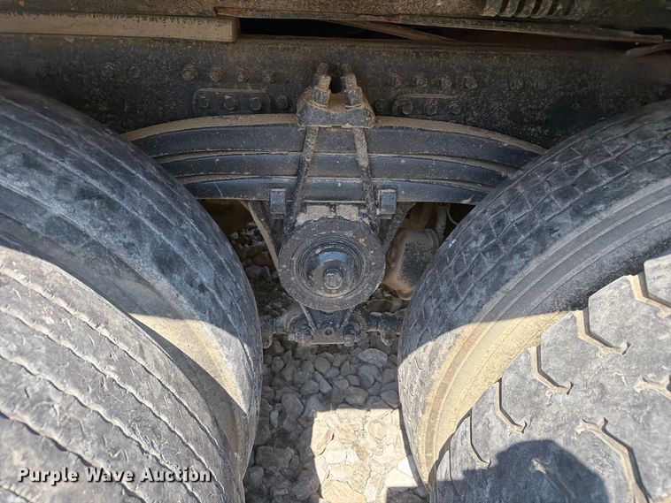 image for item YA4723 2006 Volvo VHD dump truck