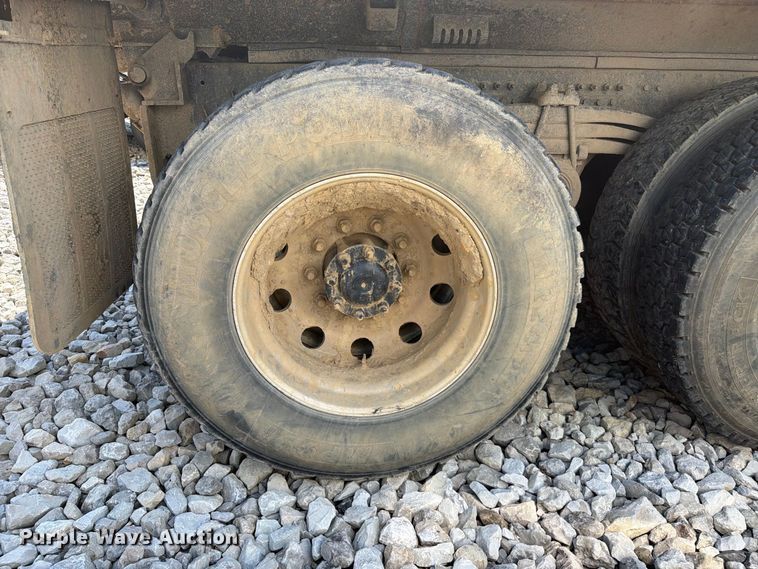 image for item YA4723 2006 Volvo VHD dump truck