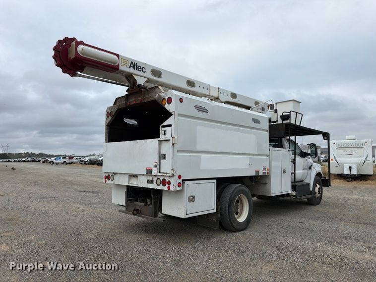 image for item YA4734 2016 Ford F750 Super Duty forestry bucket truck