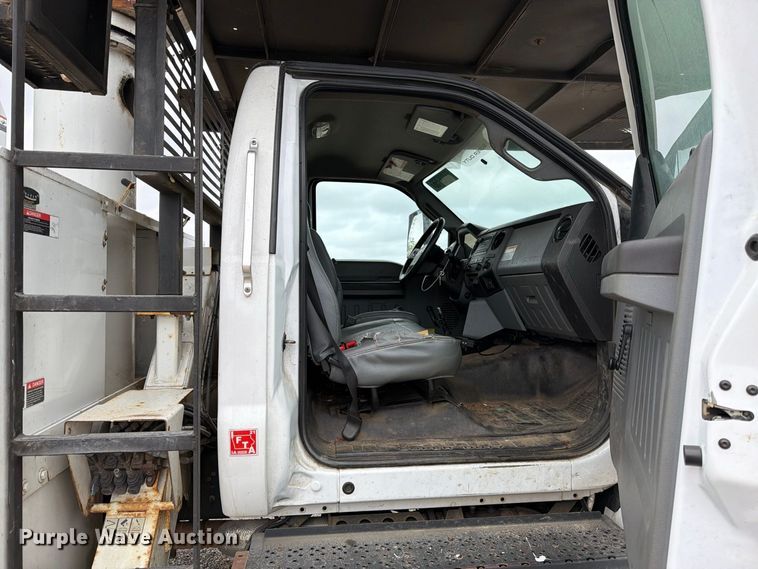 image for item YA4734 2016 Ford F750 Super Duty forestry bucket truck