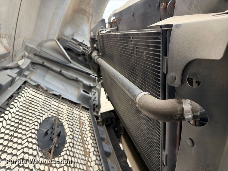 image for item YA4734 2016 Ford F750 Super Duty forestry bucket truck