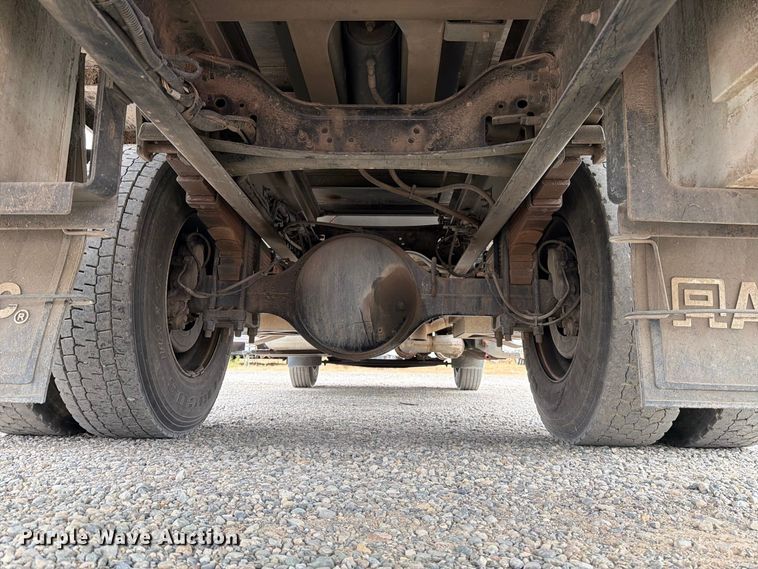 image for item YA4734 2016 Ford F750 Super Duty forestry bucket truck