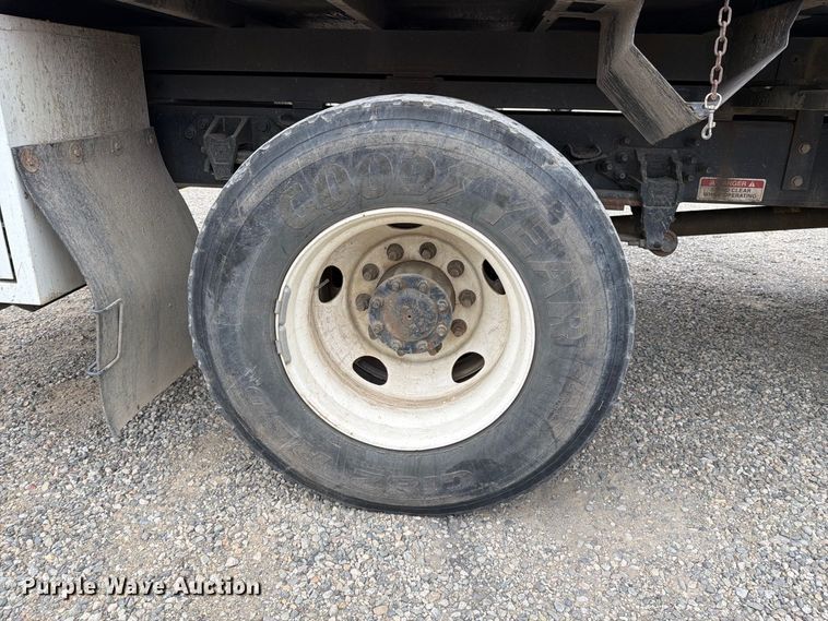 image for item YA4734 2016 Ford F750 Super Duty forestry bucket truck