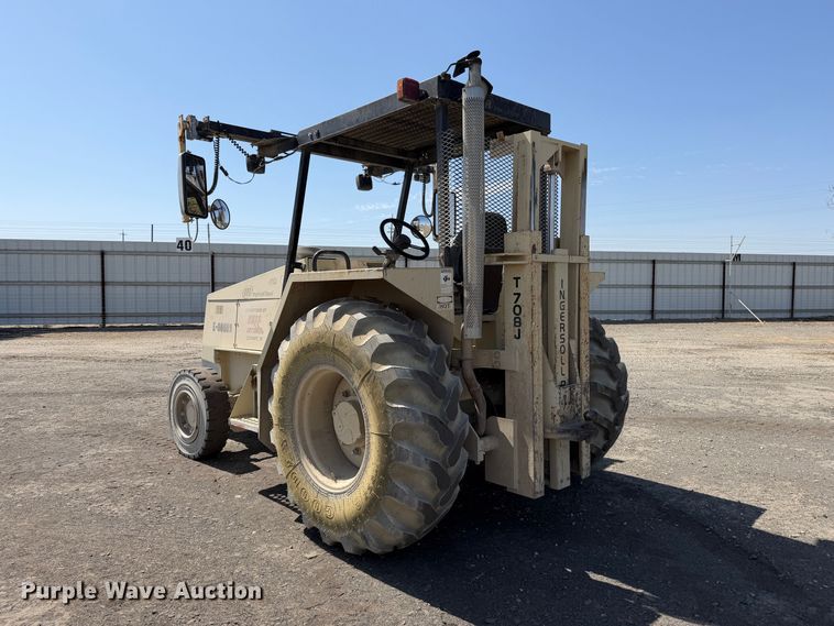 image for item YA4741 2008 Ingersoll T608J2 tow tractor