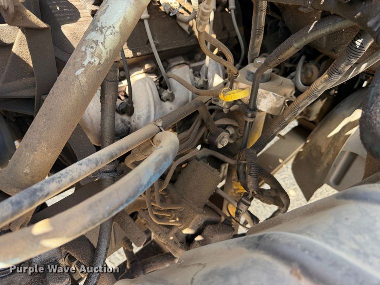 image for item YA4767 2006 GMC C7 forestry bucket truck