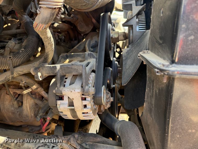 image for item YA4767 2006 GMC C7 forestry bucket truck