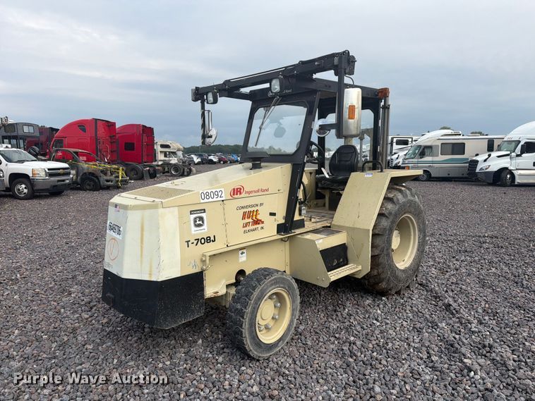 image for item YA4812 2008 Ingersoll Rand T-708J tow tractor