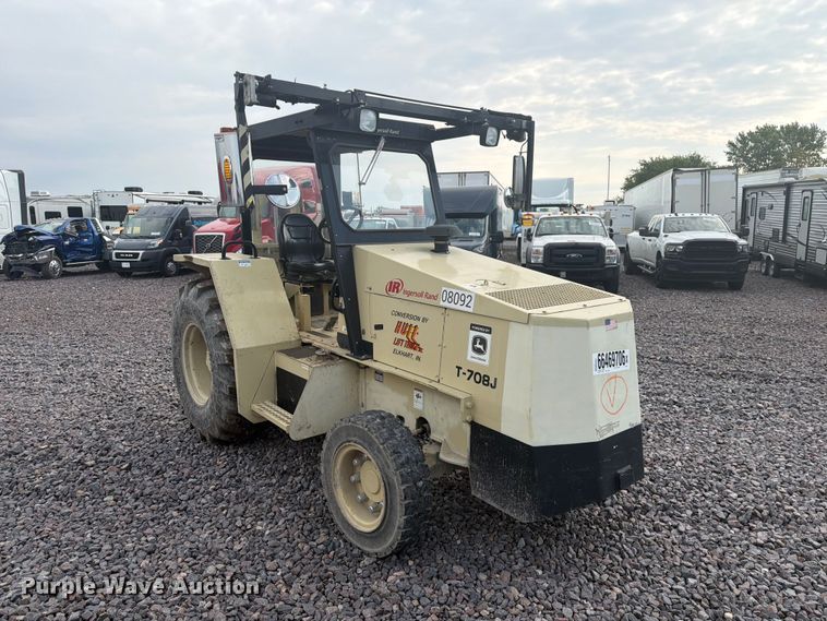 image for item YA4812 2008 Ingersoll Rand T-708J tow tractor