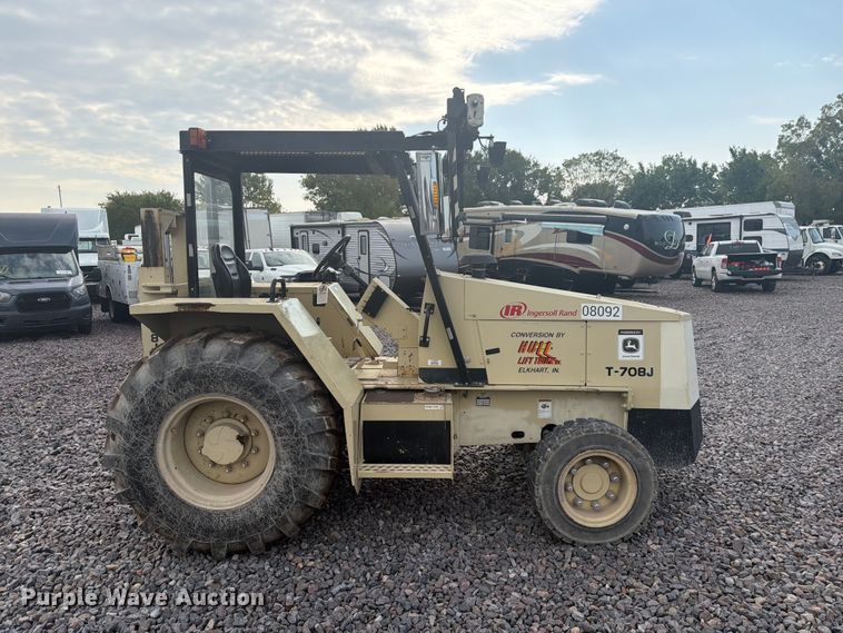 image for item YA4812 2008 Ingersoll Rand T-708J tow tractor