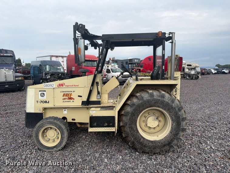 image for item YA4812 2008 Ingersoll Rand T-708J tow tractor