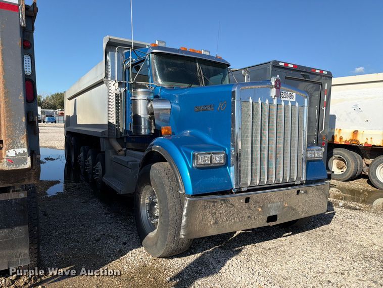 image for item YA4839 2021 Kenworth W900 dump truck