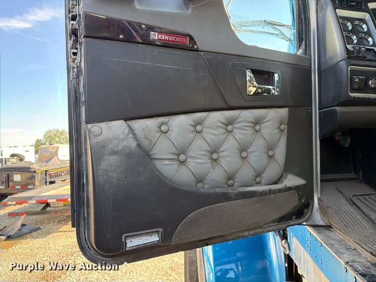 image for item YA4839 2021 Kenworth W900 dump truck