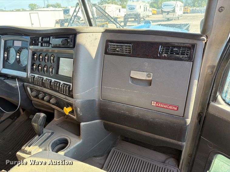 image for item YA4839 2021 Kenworth W900 dump truck