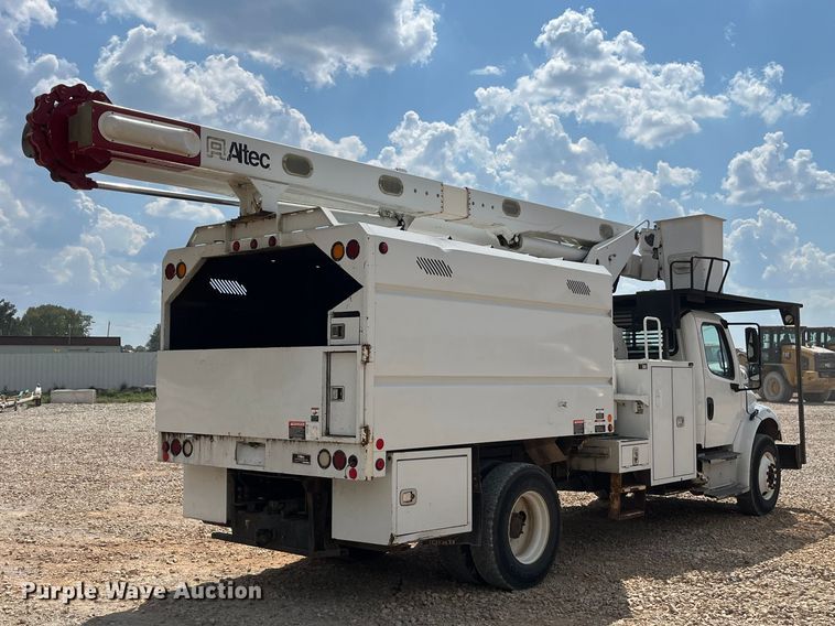 image for item YA4858 2016 Freightliner Business Class M2 forestry bucket truck