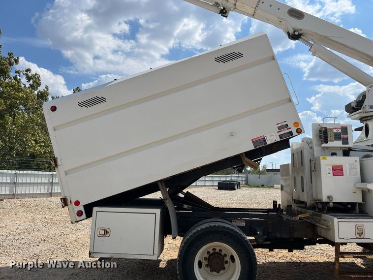 image for item YA4858 2016 Freightliner Business Class M2 forestry bucket truck