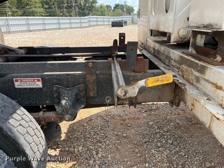 image for item YA4858 2016 Freightliner Business Class M2 forestry bucket truck