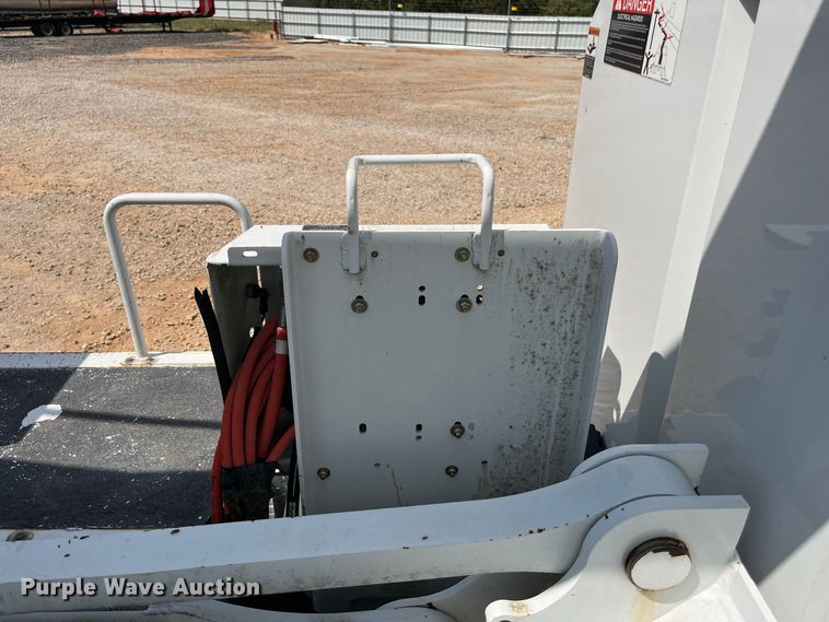 image for item YA4858 2016 Freightliner Business Class M2 forestry bucket truck