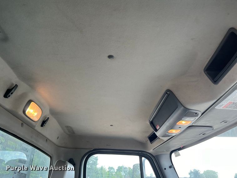 image for item YA4858 2016 Freightliner Business Class M2 forestry bucket truck