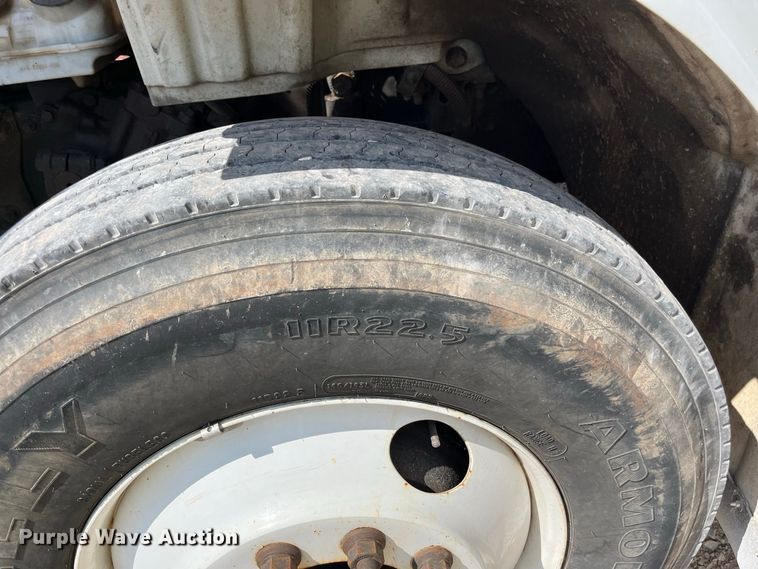 image for item YA4858 2016 Freightliner Business Class M2 forestry bucket truck