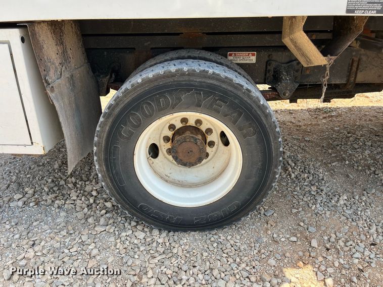 image for item YA4858 2016 Freightliner Business Class M2 forestry bucket truck