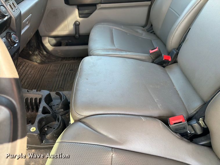 image for item YA4862 2020 Ford F550 Super Duty bucket truck