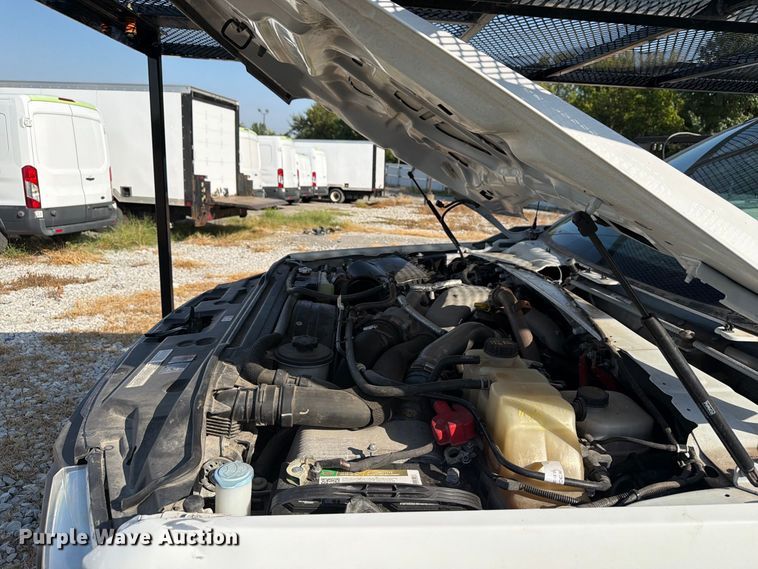 image for item YA4862 2020 Ford F550 Super Duty bucket truck