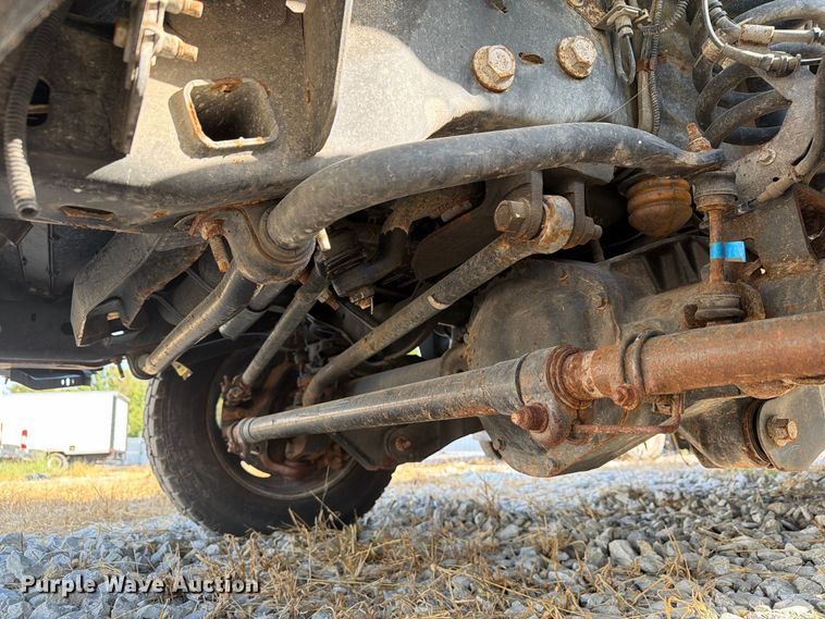 image for item YA4862 2020 Ford F550 Super Duty bucket truck