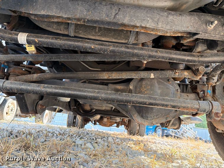 image for item YA4862 2020 Ford F550 Super Duty bucket truck