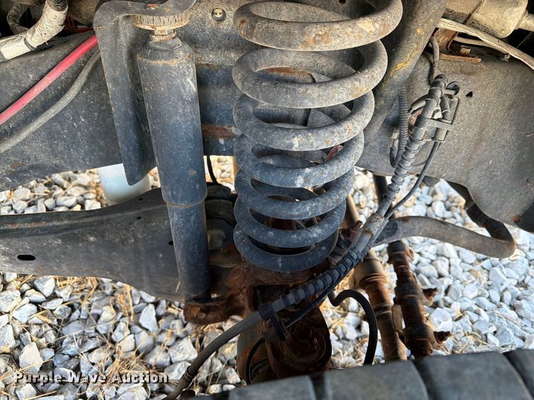 image for item YA4862 2020 Ford F550 Super Duty bucket truck