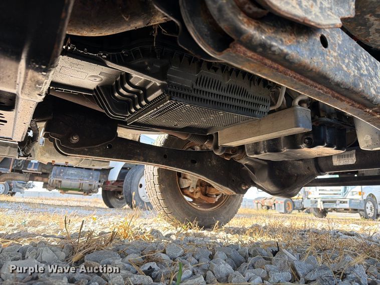 image for item YA4862 2020 Ford F550 Super Duty bucket truck