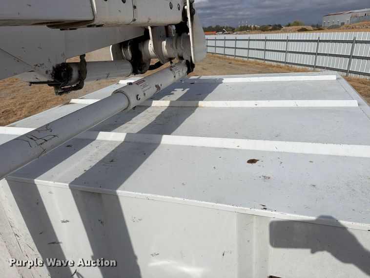 image for item YA4872 2016 RAM 5500 forestry bucket truck