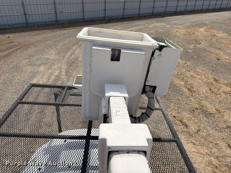image for item YA4872 2016 RAM 5500 forestry bucket truck