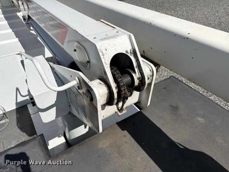 image for item YA4885 2018 Freightliner Business Class M2 forestry bucket truck